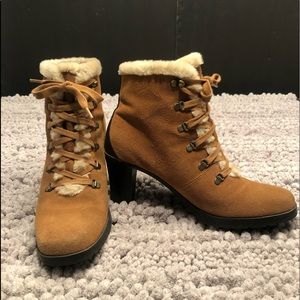 Sporto Waterproof Ankle Boot